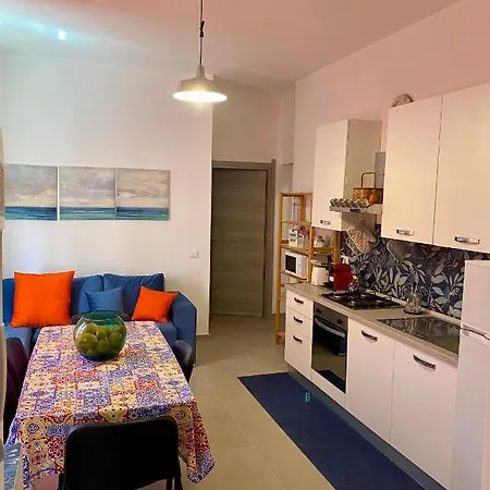 Appena Ristrutturato Completo Di Tutti I Comfort A Un Passo Dal Centro Appartement Tortolì