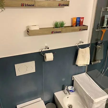 Appartement Appena Ristrutturato Completo Di Tutti I Comfort A Un Passo Dal Centro