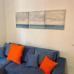 Appena Ristrutturato Completo Di Tutti I Comfort A Un Passo Dal Centro *