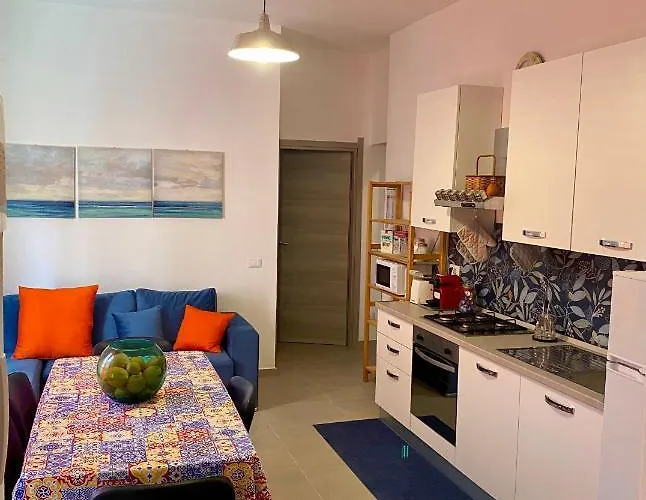 Appena Ristrutturato Completo Di Tutti I Comfort A Un Passo Dal Centro Daire Tortolì